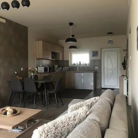 Apartment Stefi Termalfuerdo Koezeleben *